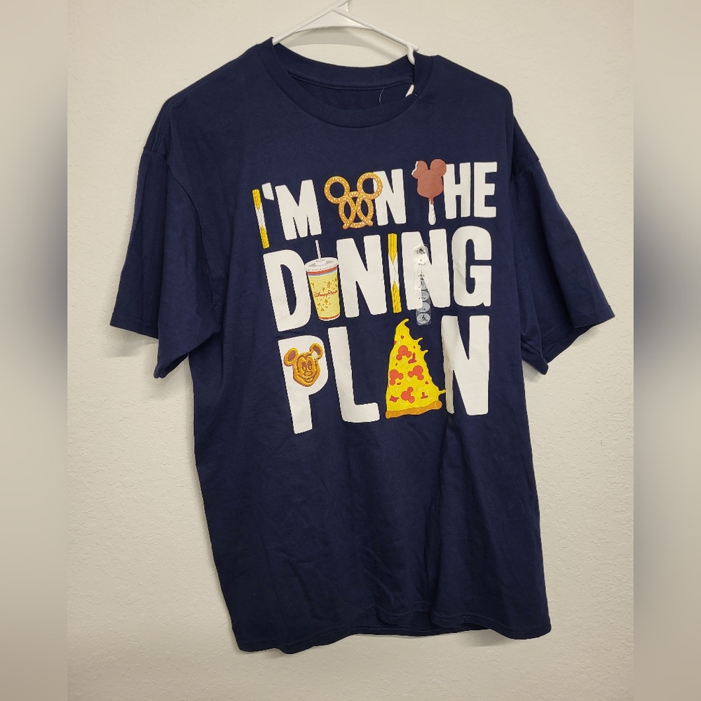 NEW condition Disney parks snacks unisex tee size Large
